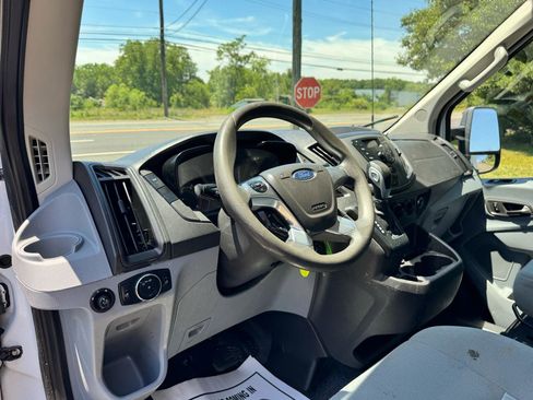 Used 2015 Ford Transit 350 156 DRW w/ Exterior Upgrade Package RWD image 16