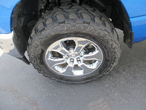 Used 2024 RAM 1500 Big Horn AWD/4WD image 14