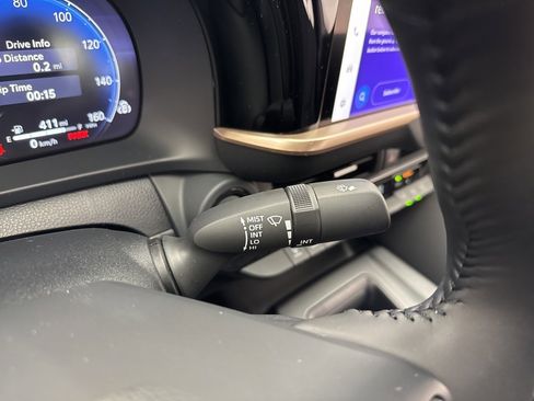 Used 2023 Toyota Crown XLE image 21