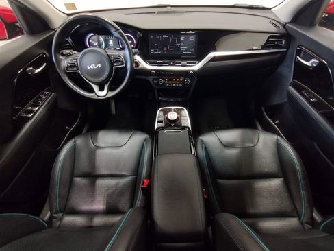Used 2022 Kia Niro EX Premium image 39
