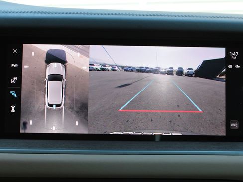 Used 2024 Porsche Cayenne image 17