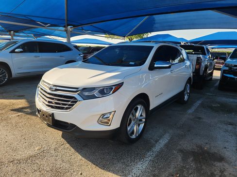 Used 2019 Chevrolet Equinox Premier AWD/4WD image 2