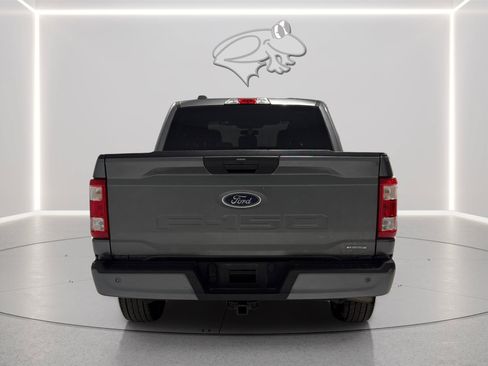 Certified 2022 Ford F150 XL w/ STX Appearance Package RWD image 4