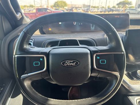 Used 2025 Ford Expedition Tremor AWD/4WD image 10