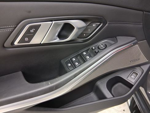Used 2022 BMW M3 Competition w/ Executive Package AWD/4WD image 32