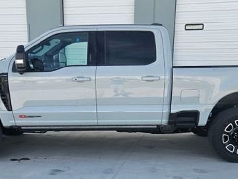 New 2026 Ford F350 Platinum image 2