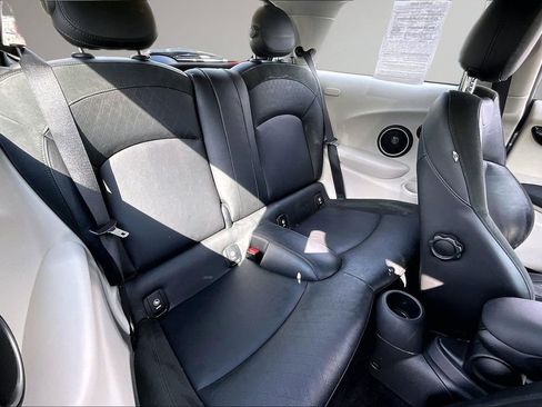 Used 2015 MINI Cooper S FWD image 23