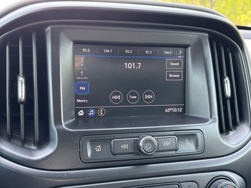 Used 2020 Chevrolet Colorado W/T w/ WT Convenience Package image 15