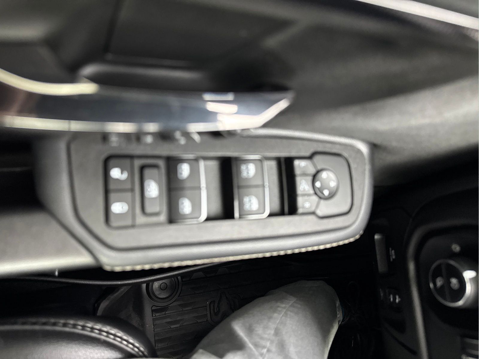 Used 2026 RAM 1500 RHO w/ Bed Utility Group AWD/4WD image 36