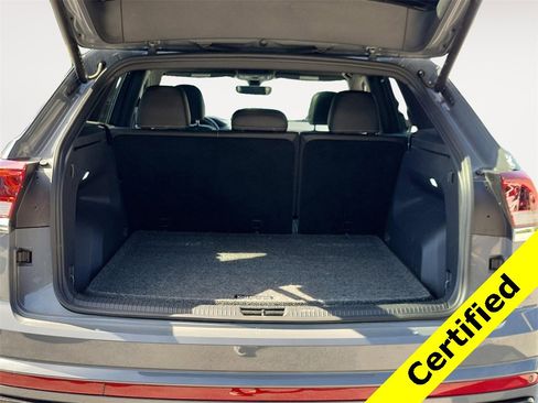 Used 2024 Volkswagen Atlas Cross Sport SEL R-Line image 11