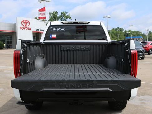 Used 2026 Toyota Tundra SR5 AWD/4WD image 16