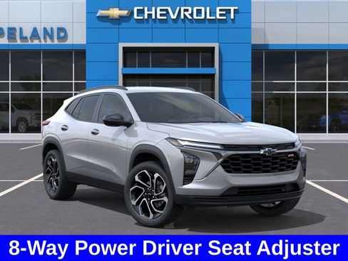 New 2026 Chevrolet Trax RS image 8