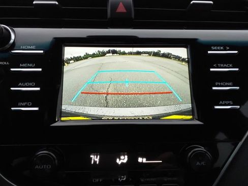 Used 2018 Toyota Camry SE w/ Protection Package (Q2) FWD image 16