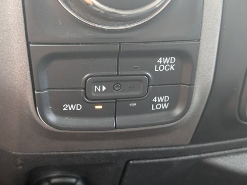 Used 2014 RAM 1500 Express AWD/4WD image 15