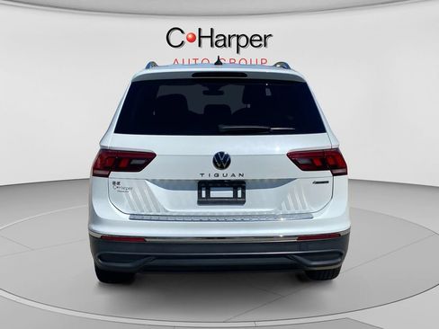 Used 2023 Volkswagen Tiguan SE AWD/4WD image 4