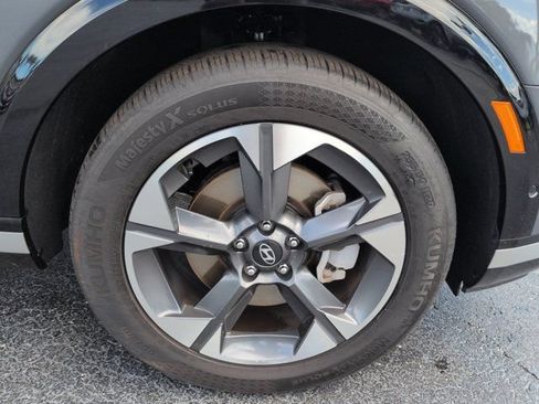 Certified 2026 Hyundai Palisade Limited AWD/4WD image 11