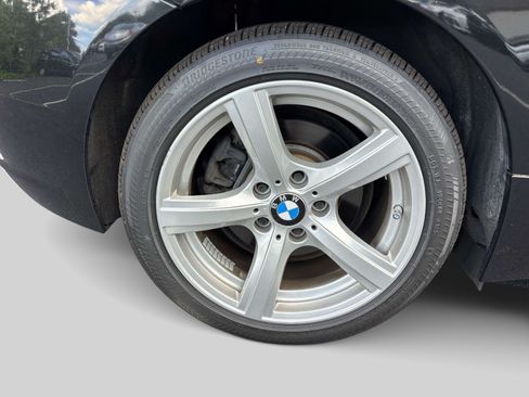 Used 2015 BMW Z4 sDrive28i RWD image 17