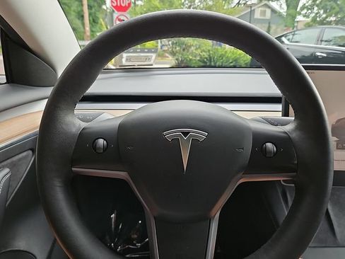Used 2023 Tesla Model 3 Standard Range RWD image 20