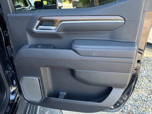 Certified 2026 Chevrolet Silverado 1500 High Country w/ High Country Premium Package AWD/4WD image 48