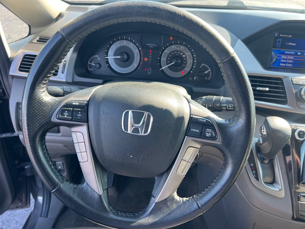 Used 2015 Honda Odyssey Touring image 29
