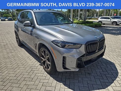 Used 2024 BMW X5 xDrive50e w/ M Sport Package AWD/4WD image 5