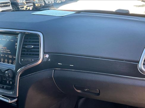 Used 2018 Jeep Grand Cherokee Trailhawk image 19