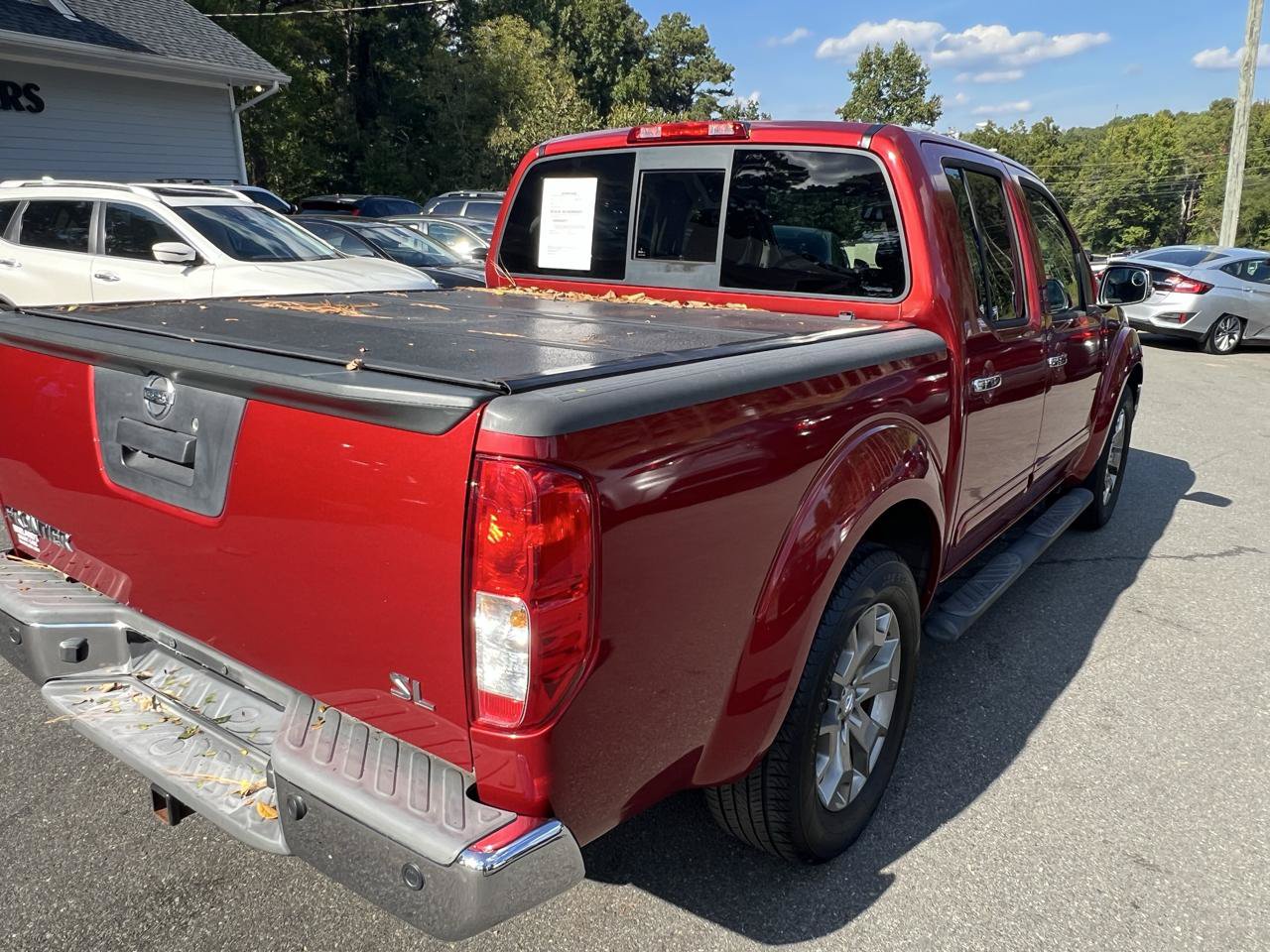 Used 2016 Nissan Frontier SL w/ Moonroof Package RWD image 5