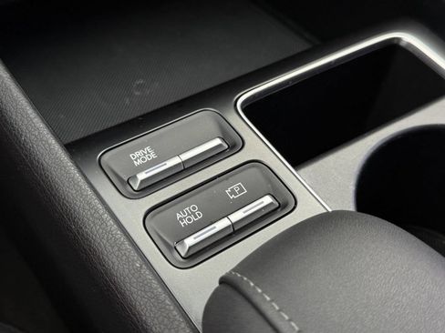 Used 2025 Hyundai Sonata SEL FWD image 22