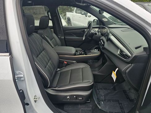 New 2026 Buick Enclave Avenir w/ Super Cruise Package image 50