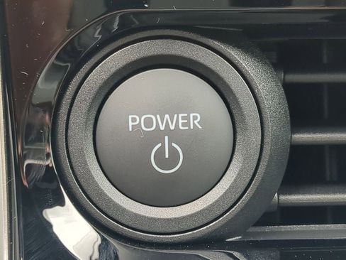 New 2025 Toyota bZ4X AWD image 34