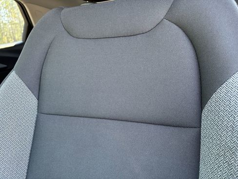 Used 2025 Chevrolet TrailBlazer LT image 12