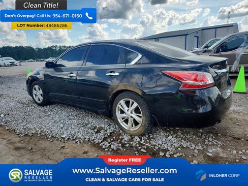 Used 2015 Nissan Altima 2.5 SV image 3