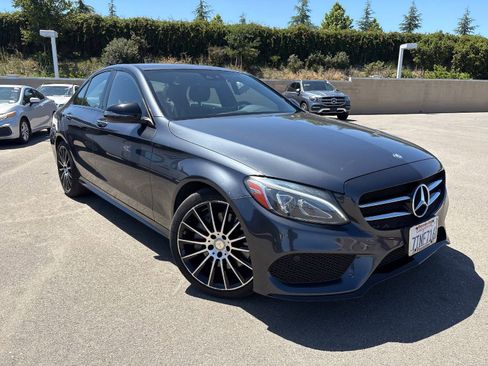 Used 2016 Mercedes-Benz C 300 4MATIC Sedan image 3