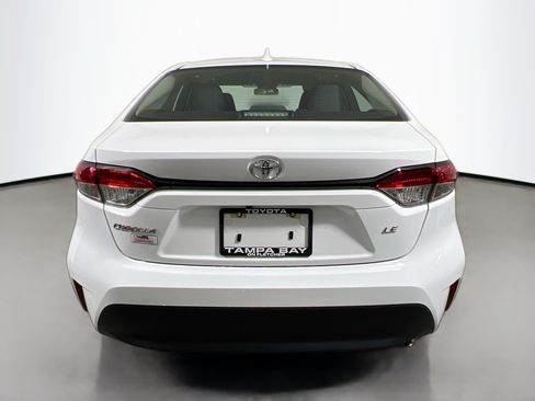 Used 2026 Toyota Corolla LE FWD image 6