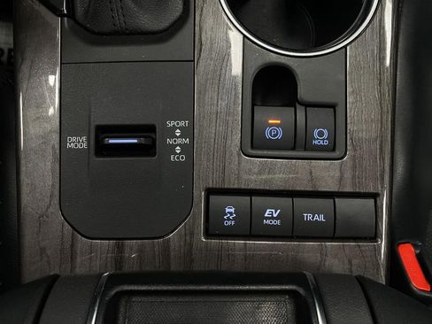 Used 2022 Toyota Highlander Platinum image 29