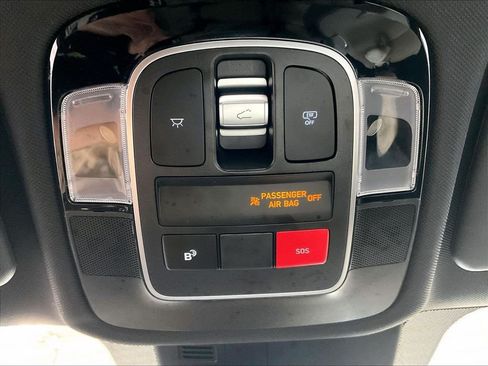 Used 2025 Hyundai Tucson Limited AWD/4WD image 27