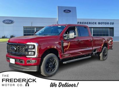 New 2026 Ford F250 Lariat w/ Black Appearance Package