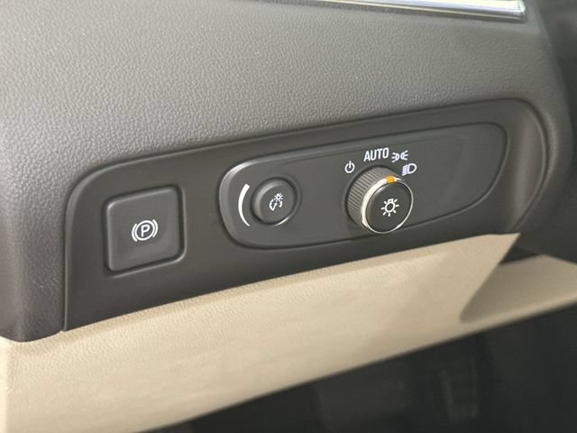 Used 2020 Buick Enclave Premium w/ Surround and Sites Package FWD image 35