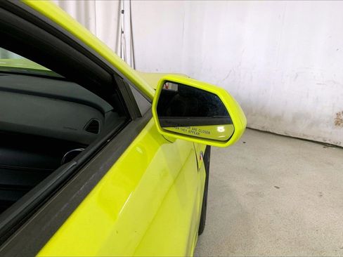 Used 2021 Chevrolet Camaro LT w/ RS Package image 10