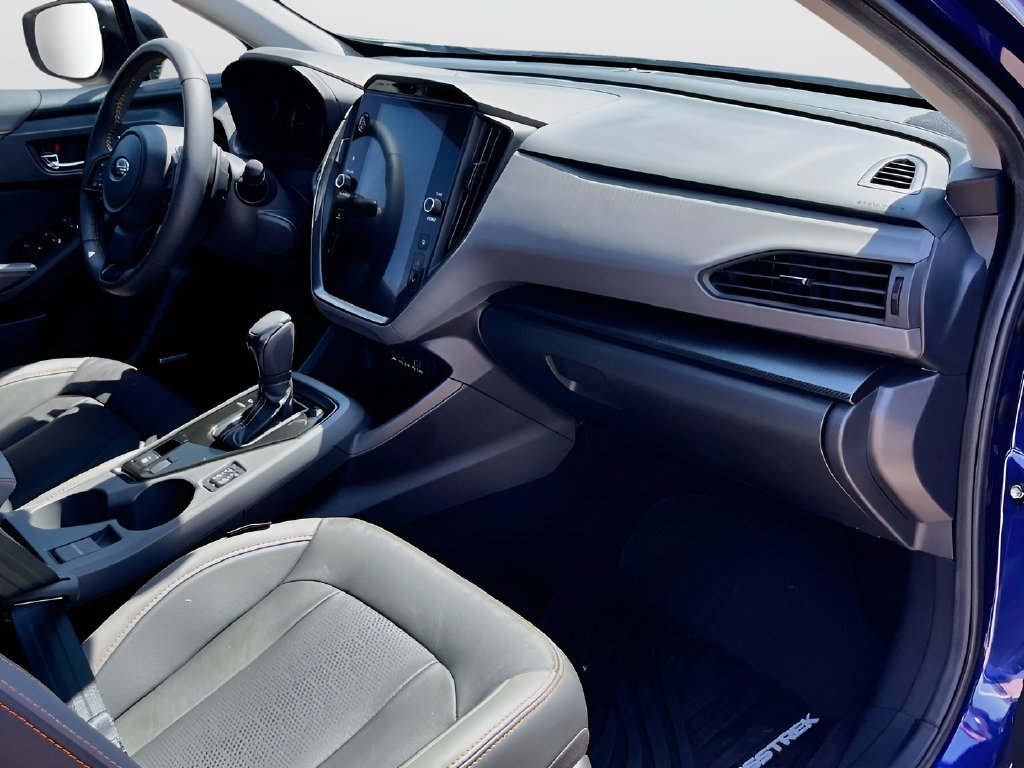 Used 2025 Subaru Crosstrek 2.5i Limited w/ Crosstrek Mirror Package AWD/4WD image 30