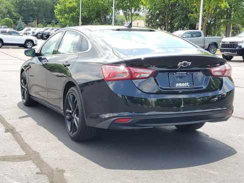 Used 2022 Chevrolet Malibu LT w/ Midnight Edition FWD image 4