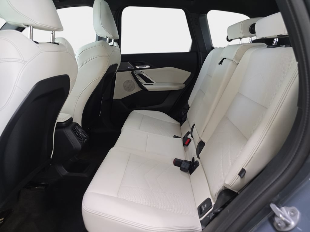 Used 2026 BMW X1 xDrive28i w/ Technology Package AWD/4WD image 14