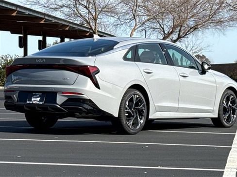 New 2026 Kia K5 GT-Line image 5