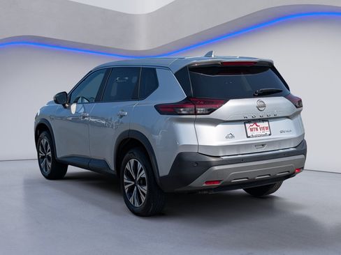 Used 2023 Nissan Rogue SV AWD/4WD image 7