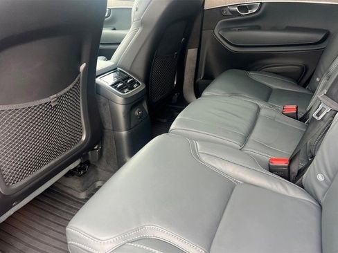 Certified 2023 Volvo XC90 T8 Ultimate image 6