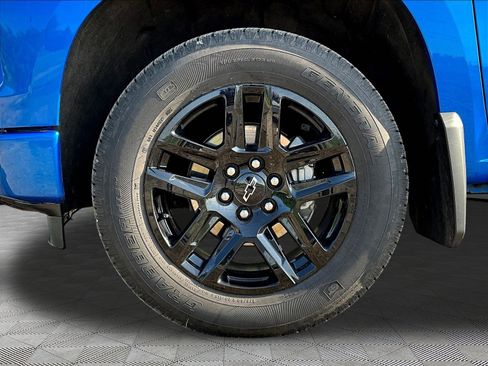 Used 2025 Chevrolet Silverado 1500 RST w/ Convenience Package II AWD/4WD image 33