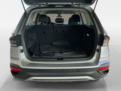 Used 2025 Volkswagen Taos S image 22