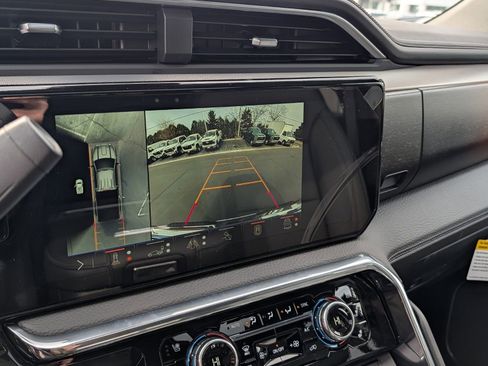 New 2026 GMC Sierra 3500 Denali w/ Denali Reserve Package image 9