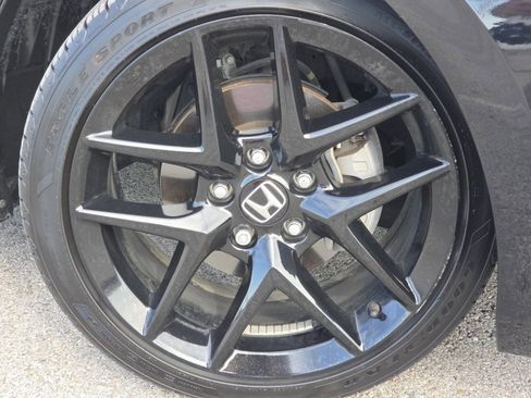 Used 2023 Honda Civic Sport image 10