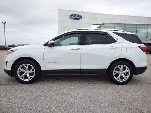 Used 2021 Chevrolet Equinox Premier AWD/4WD image 2